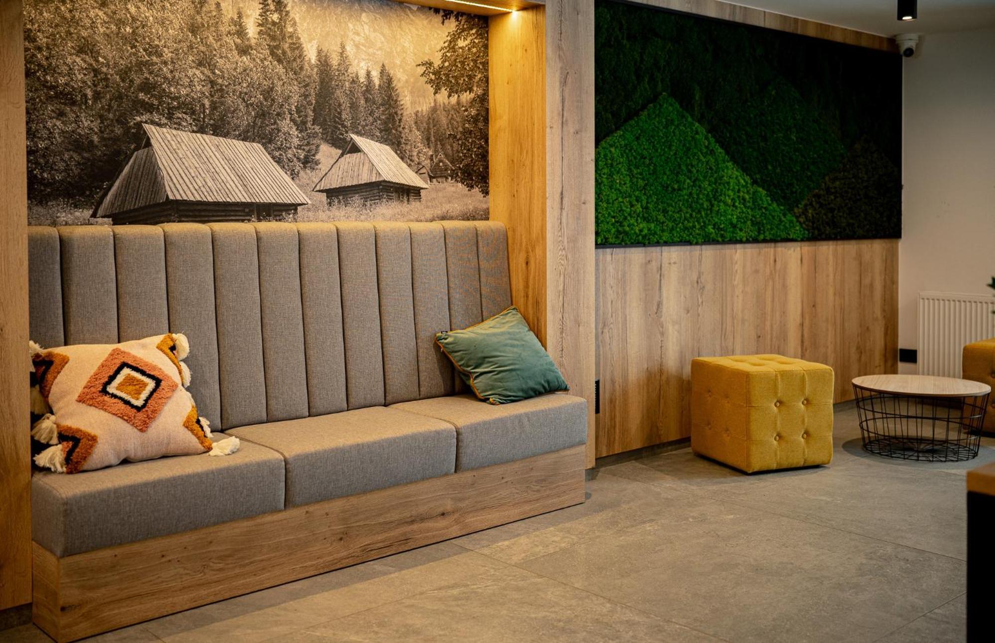 Ubytovanie v rodine Szlakami 5 Dolin - Apartamenty Obok Doliny Strazyskiej - Sauna I Parking Gratis! *